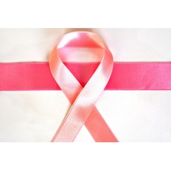le ruban rose, symbole de la lutte contre le cancer