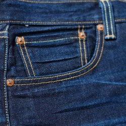 détail d\\\'une poche de jean