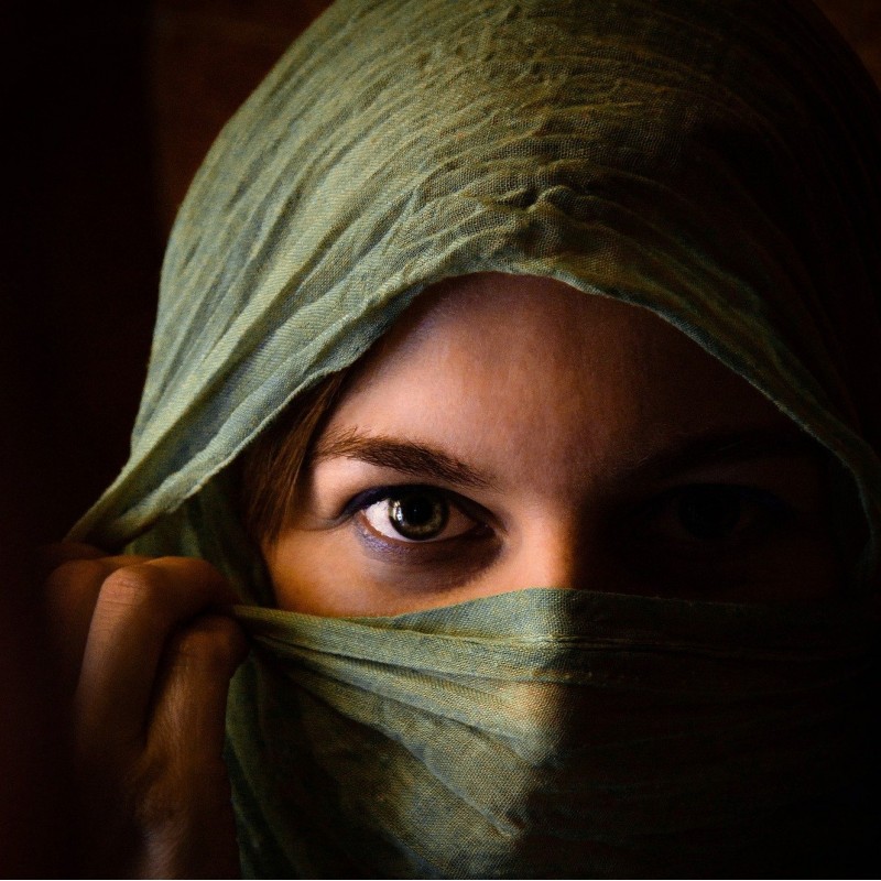 Femme afghane voilée