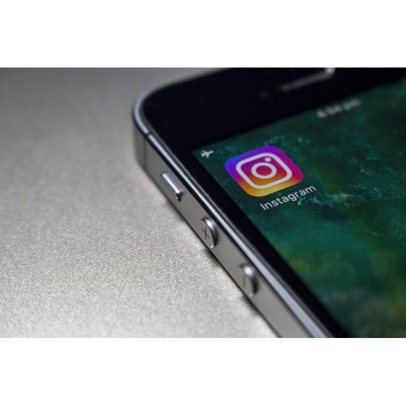 logo instagram smartphone