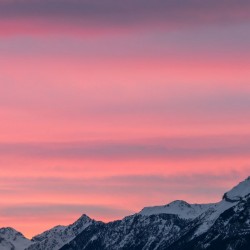 paysages suisses montagne et coucher de soleil