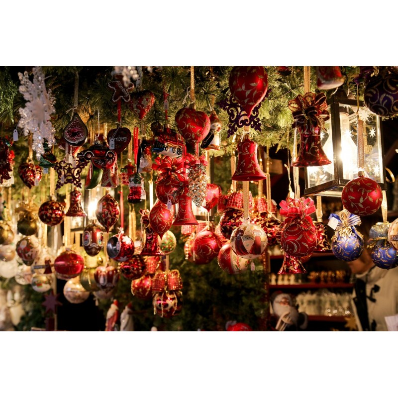 décorations et boules de Noël