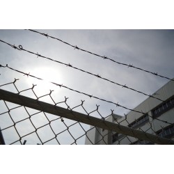 clôture prison